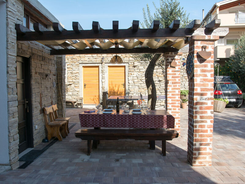 Apartmány 1355-7698