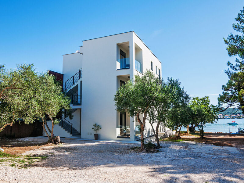 Apartmány 1355-7748