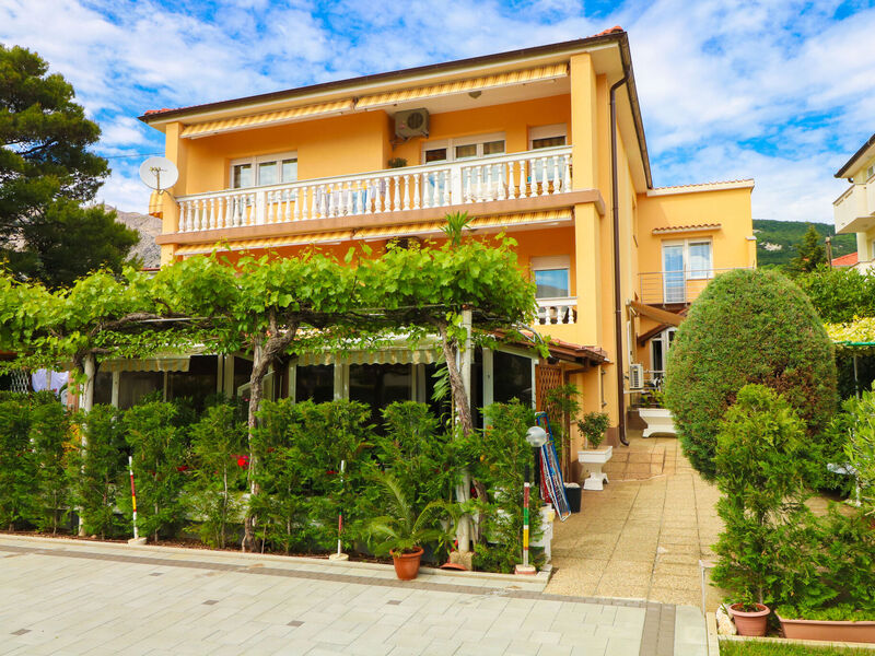 Apartmány 1355-7817