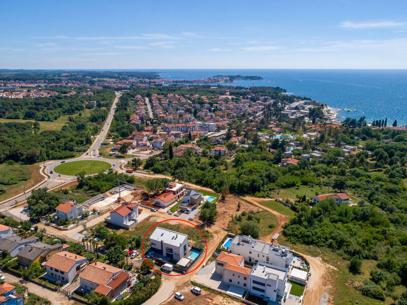 Vila 1355-7857
