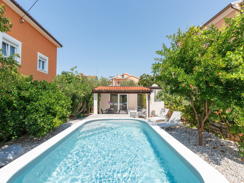 Apartmány 3298N-8353