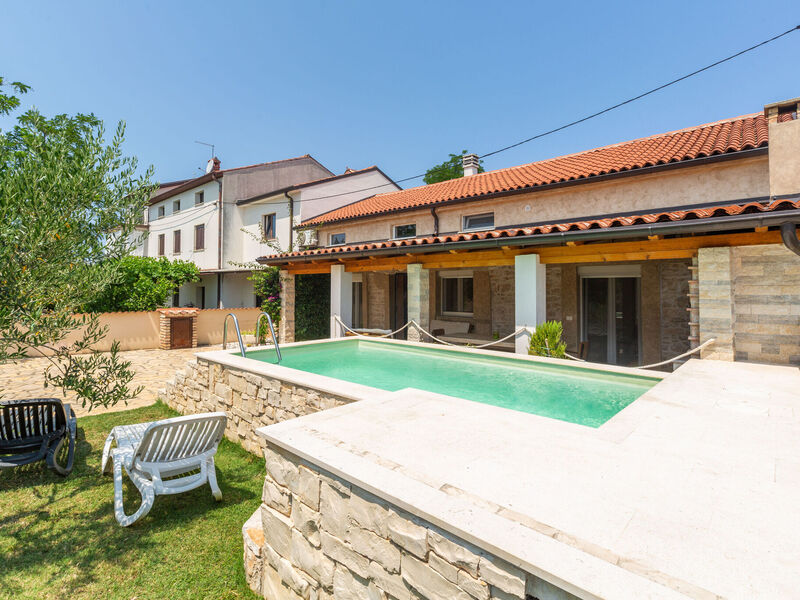 Vila 1355-7945