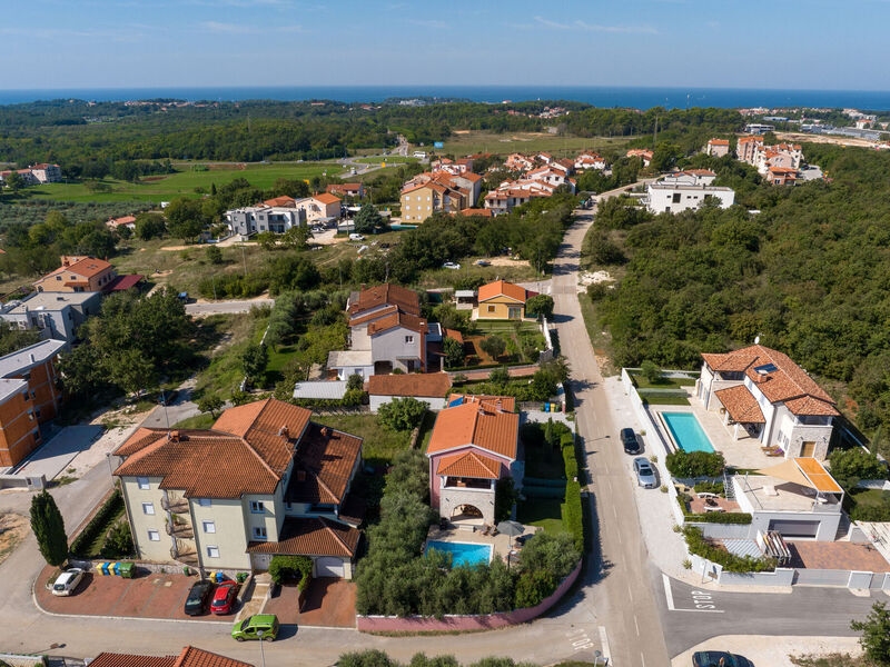 Vila 1355-7988