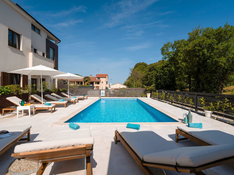 Apartmány 1355-8000