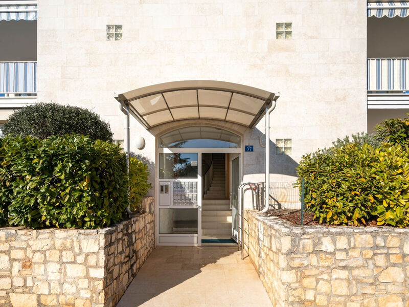 Apartmány 1355-8013
