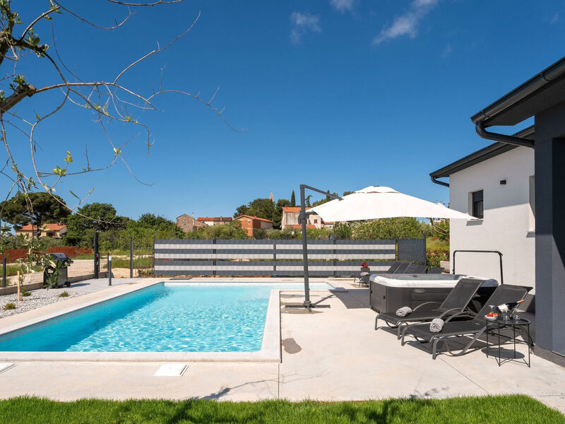 Vila 1355-8017