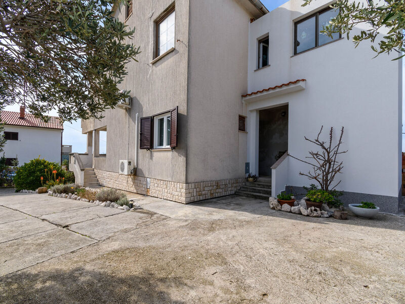 Apartmány 1355-8090