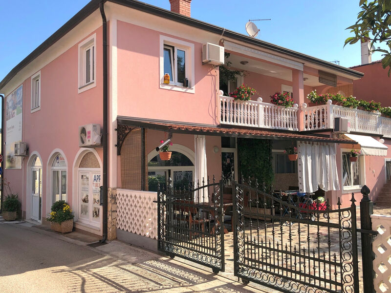 Apartmány 3298N-8668
