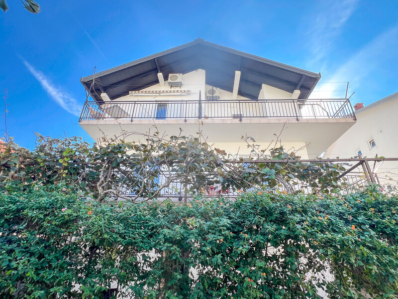 Apartmány Adna