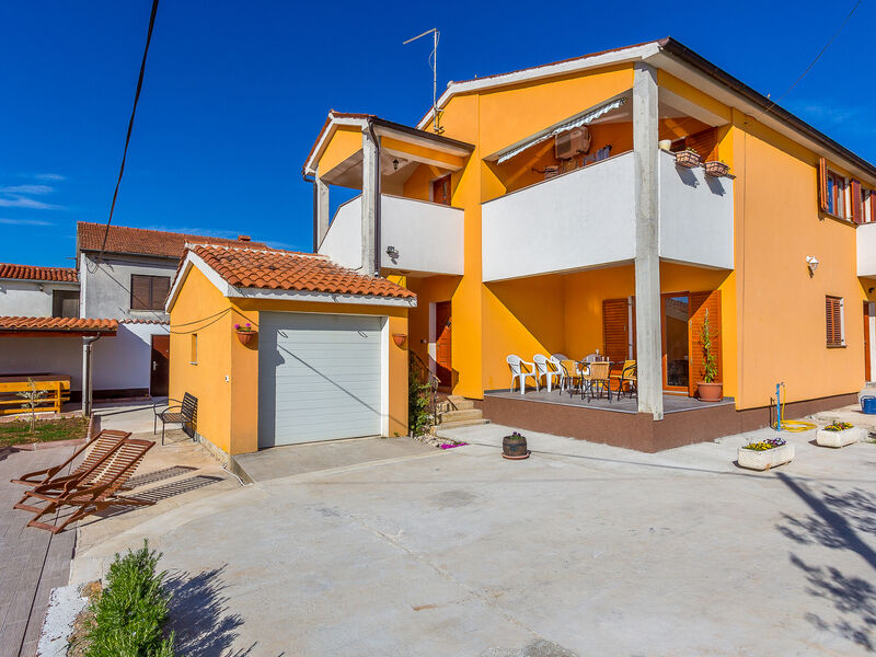 Vila 1318-583