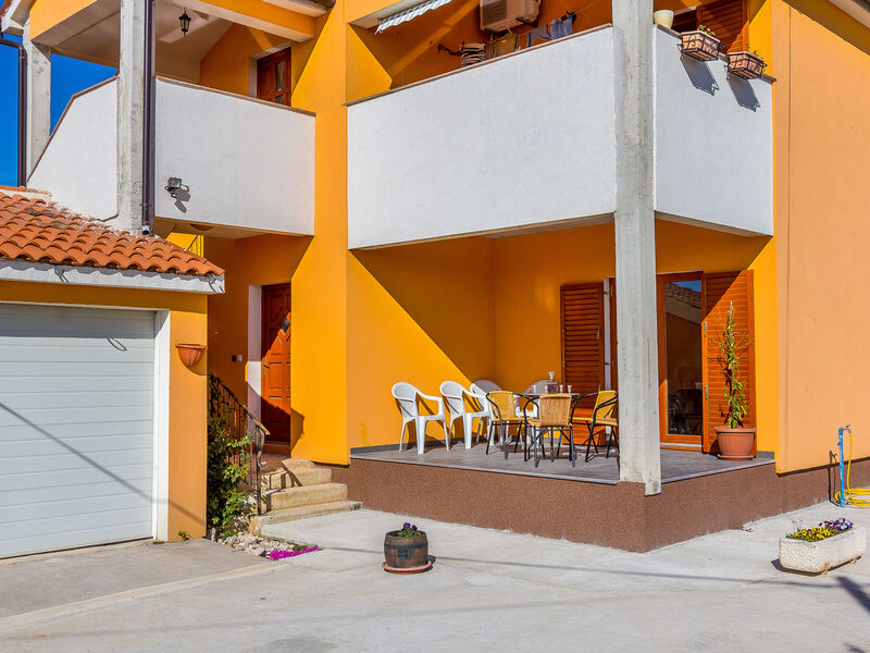 Vila 1318-583