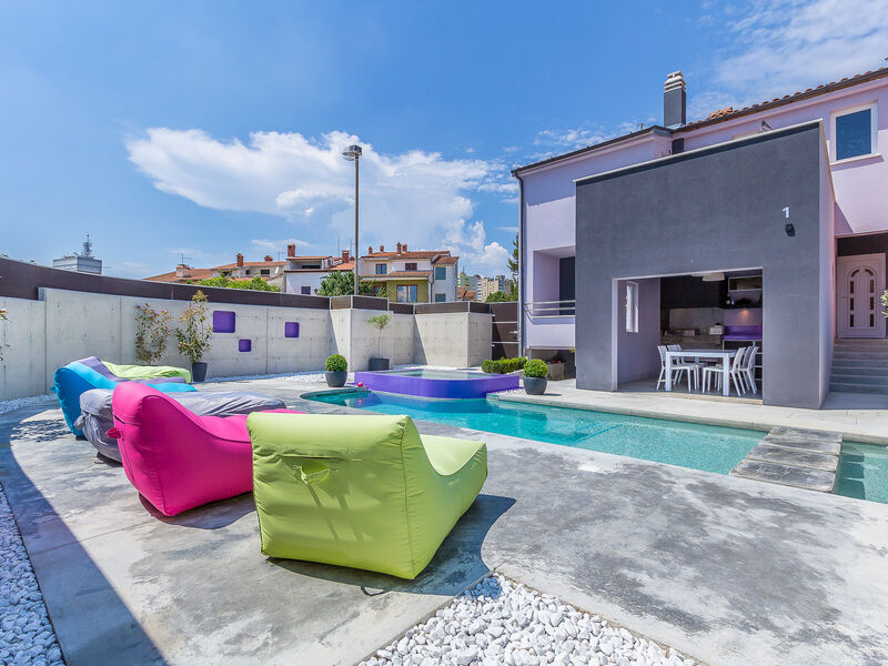 Vila 1318-670