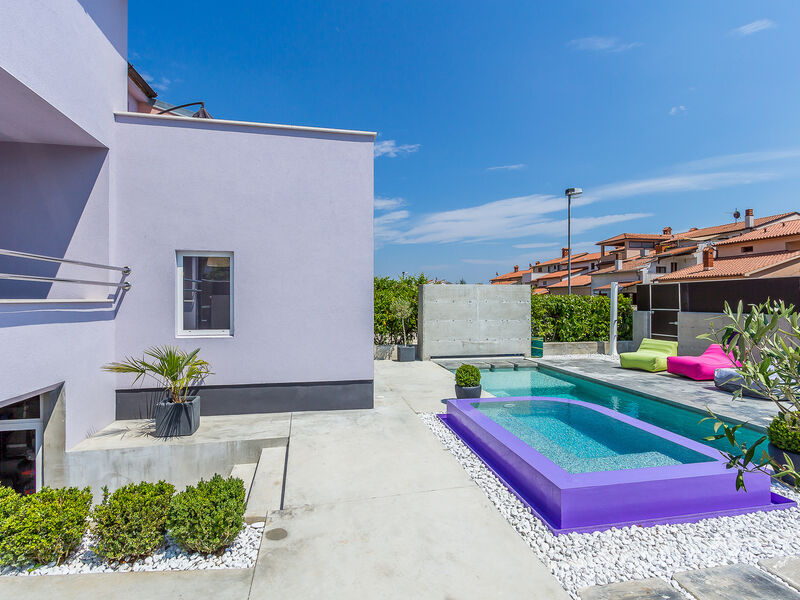 Vila 1318-670