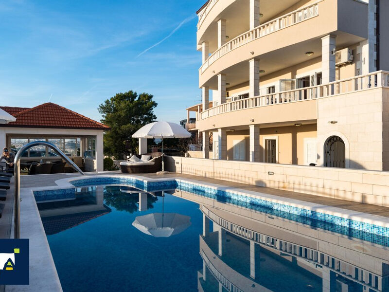 Vila Lavantara