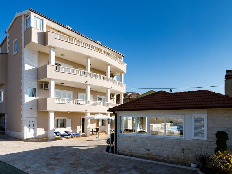 Vila Lavantara