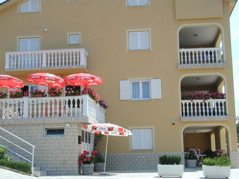 Apartmány Hortenzija