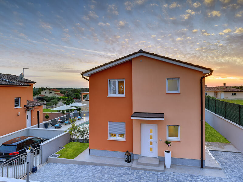 Vila 1318-806