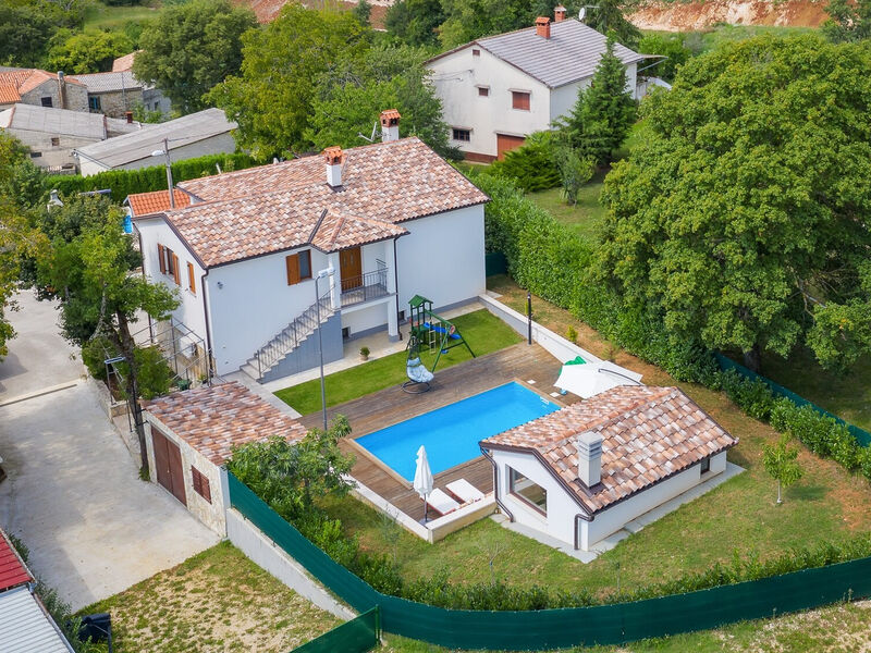Vila 1318-891