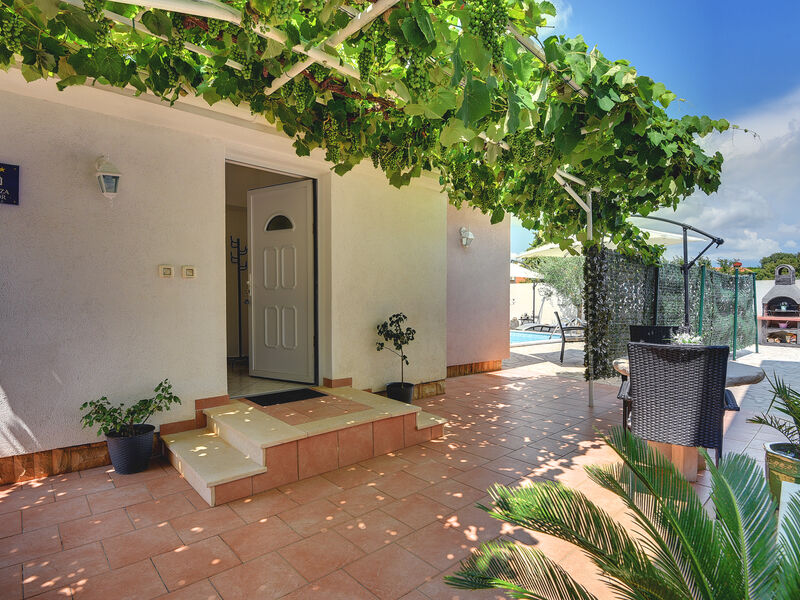 Vila 1318-901