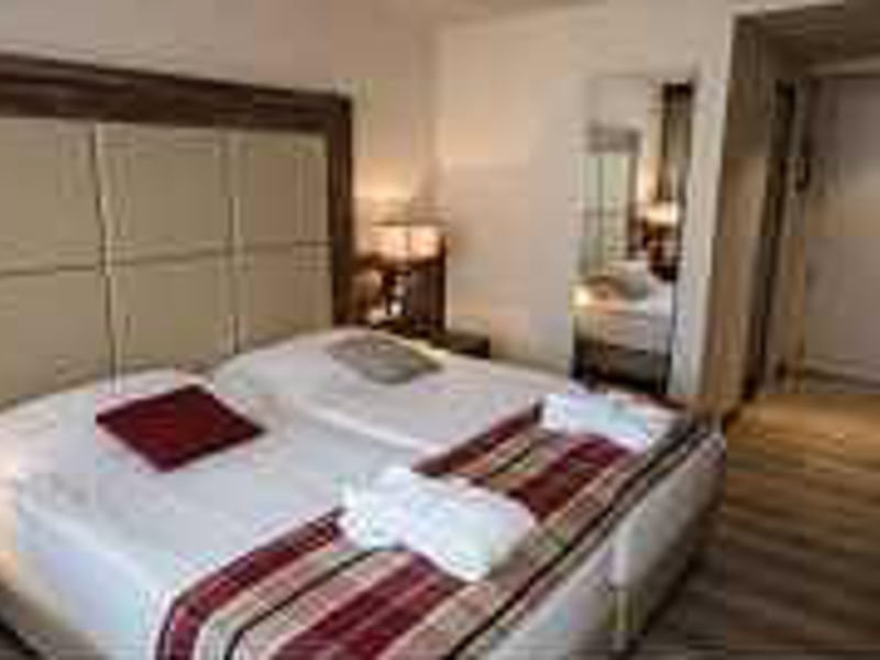 Hotel Ambassador