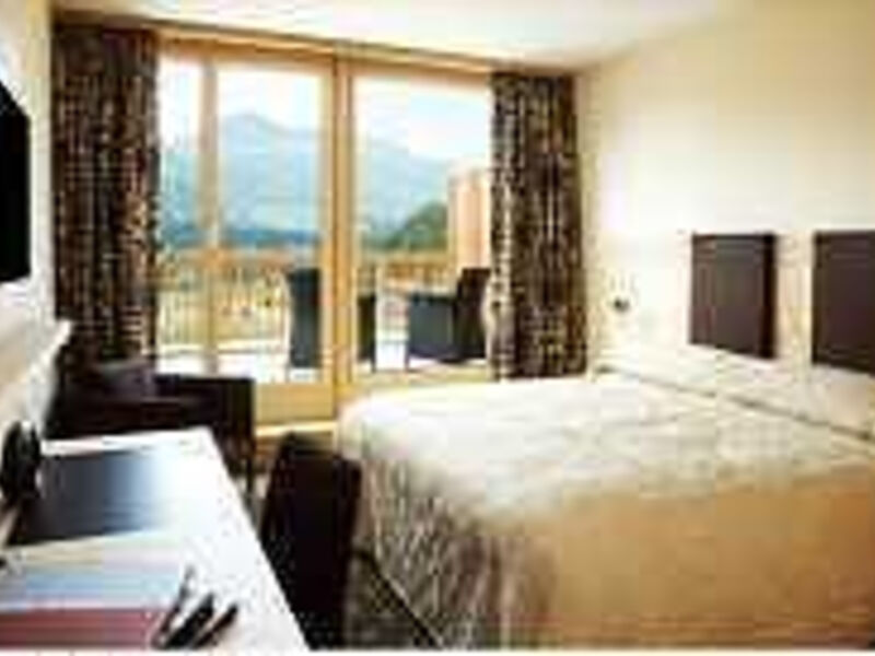 Hotel Nira Alpina