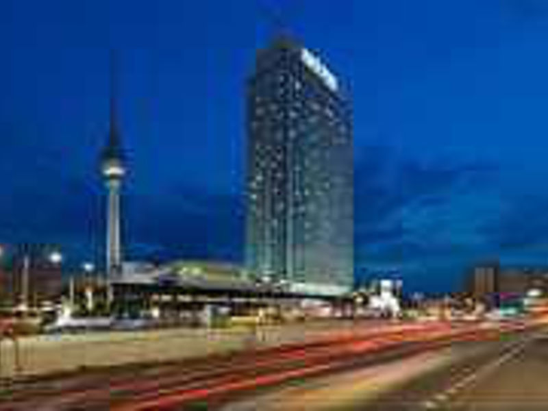 Hotel Park Inn Berlin Alexanderplatz