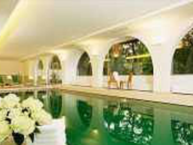 Hotel Schloss Weikersdorf Residenz & SPA