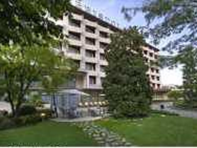 Hotel Bristol Buja