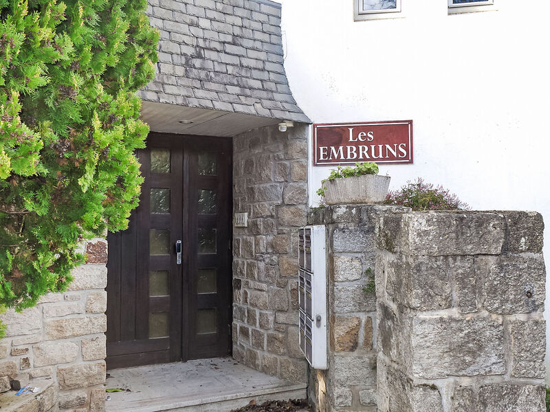 Les Embruns