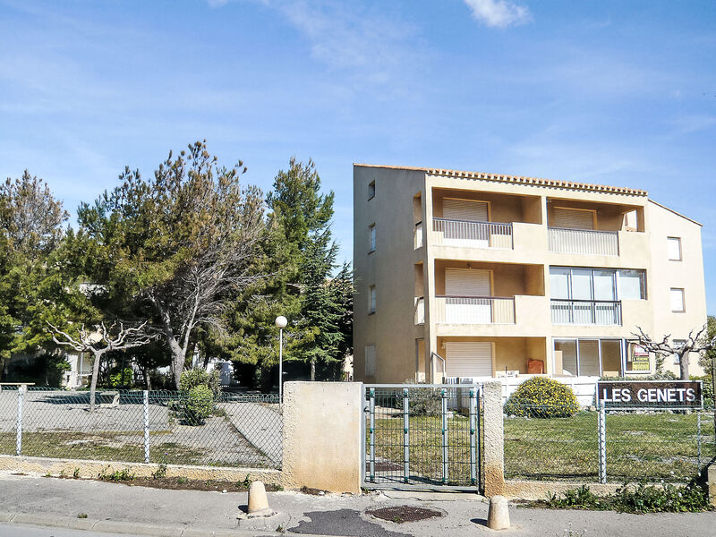 Les Genêts