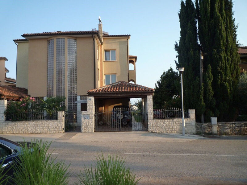 Apartments Grgic