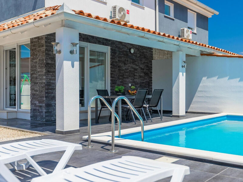 Vila Sarah