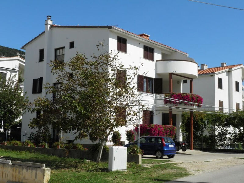 Grozdana Nr.1A