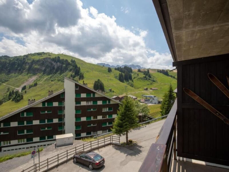 Objekt 3 Zi FeWo App 23. Le Miroi an Skipiste