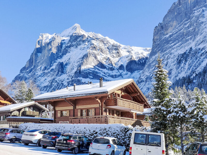 Chalet Pfingstrose