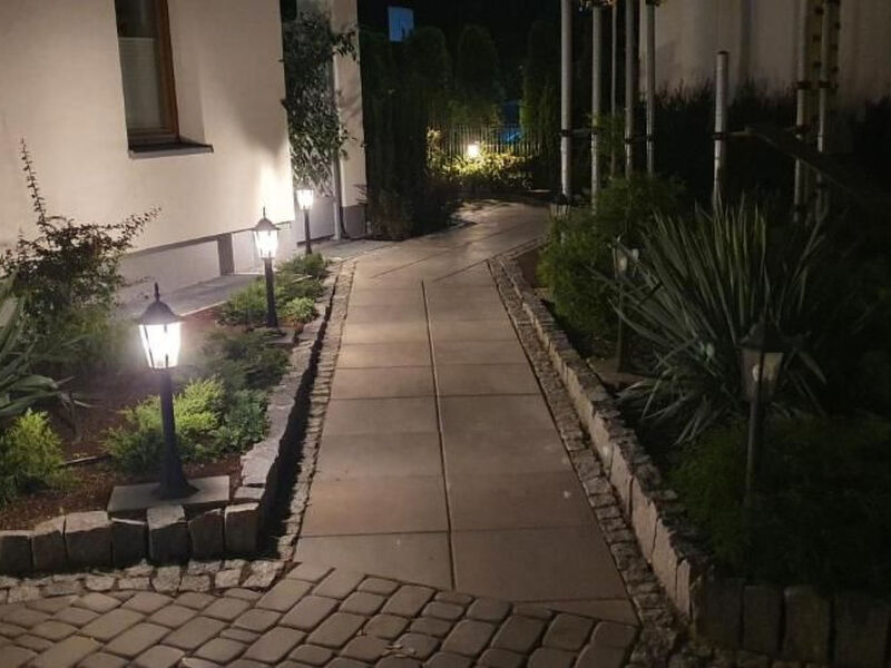 BESSERER PLATZ: Klassisches Warschau