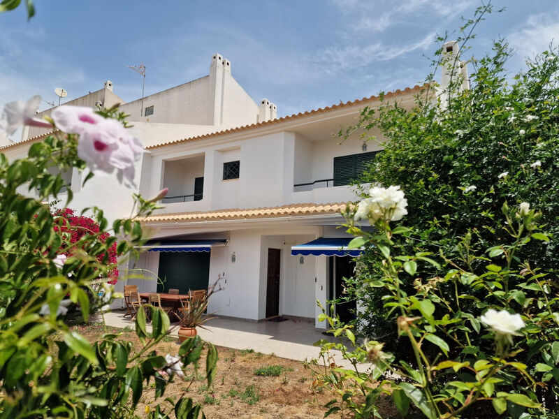 Elisia - VIP Properties