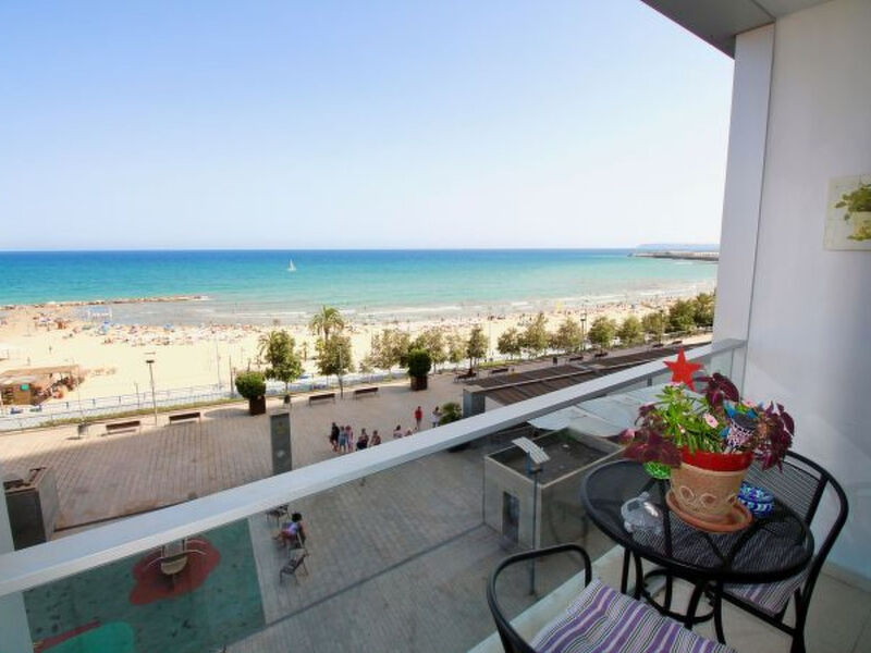 APARTAMENTO POSTIGUET CON BALCON