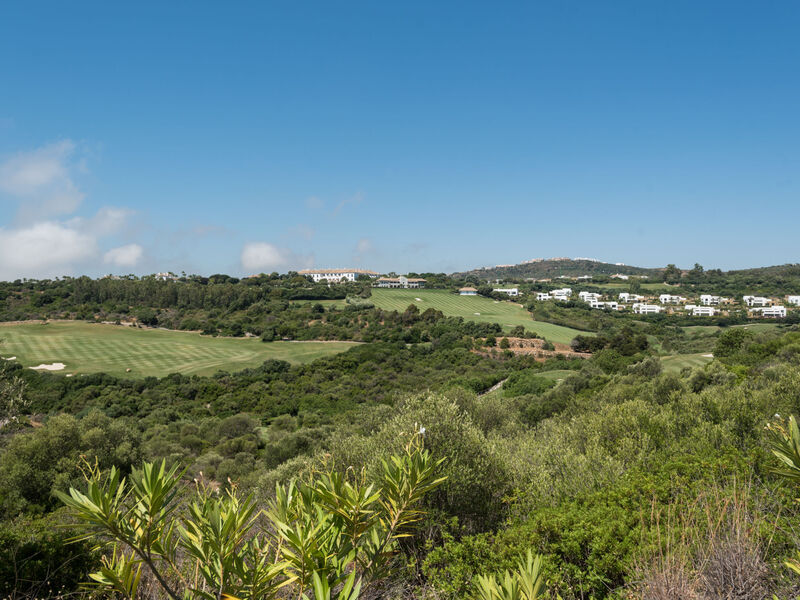 Cortesin