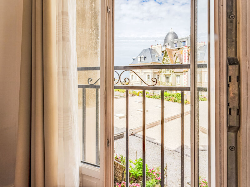 L'hôtel de Paris