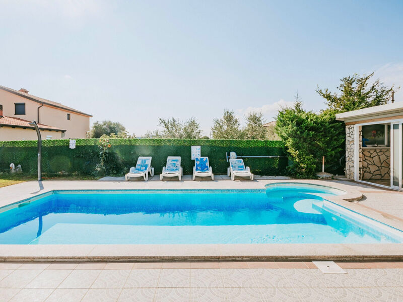 Zweistöckiges Ferienhaus Villa Dany
