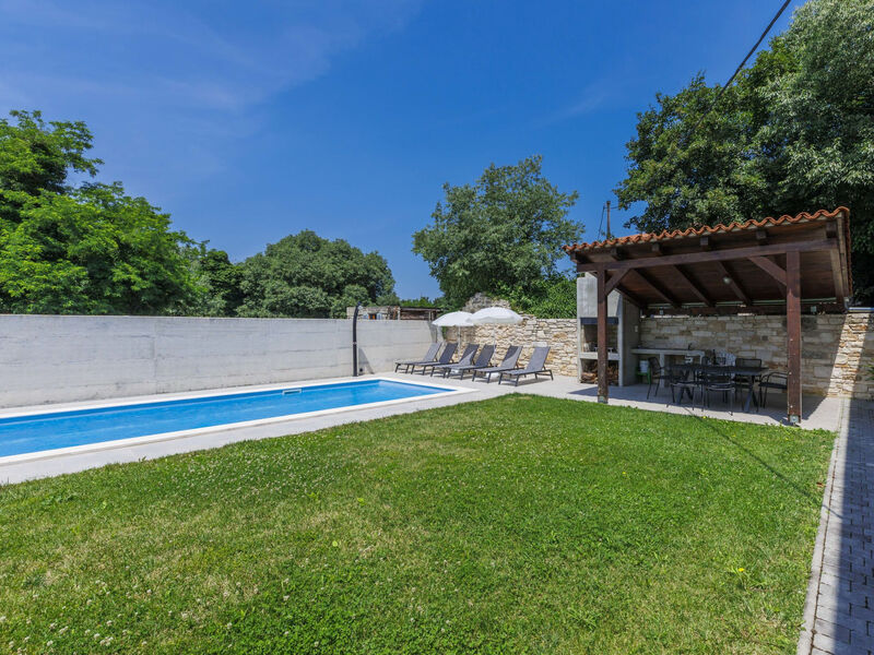Vila Mirta
