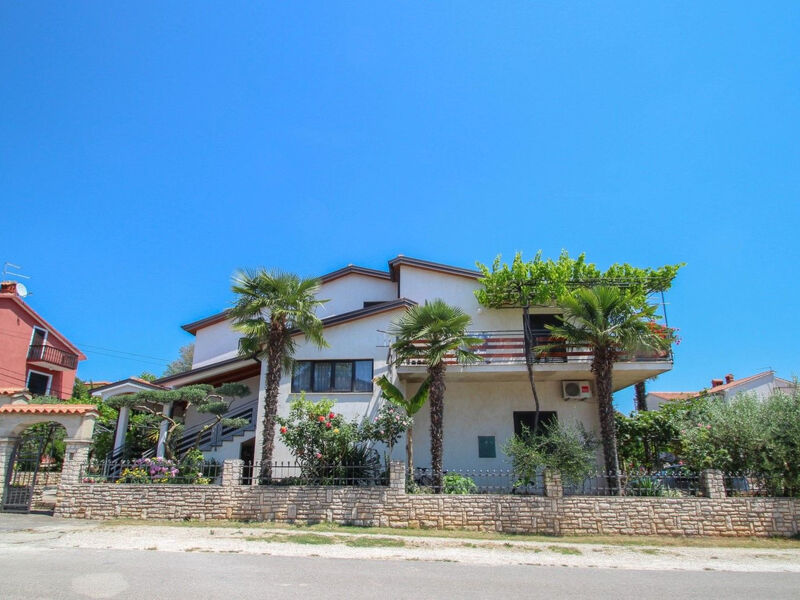 Strandnahes Ferienappartement Pjerina