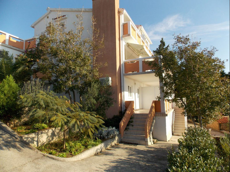 Apartmány Henrik