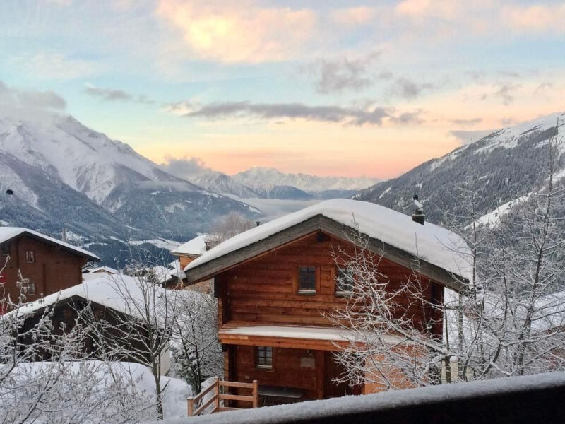 Chalet Domino