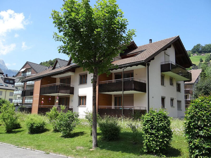 Blumenweg 2/1