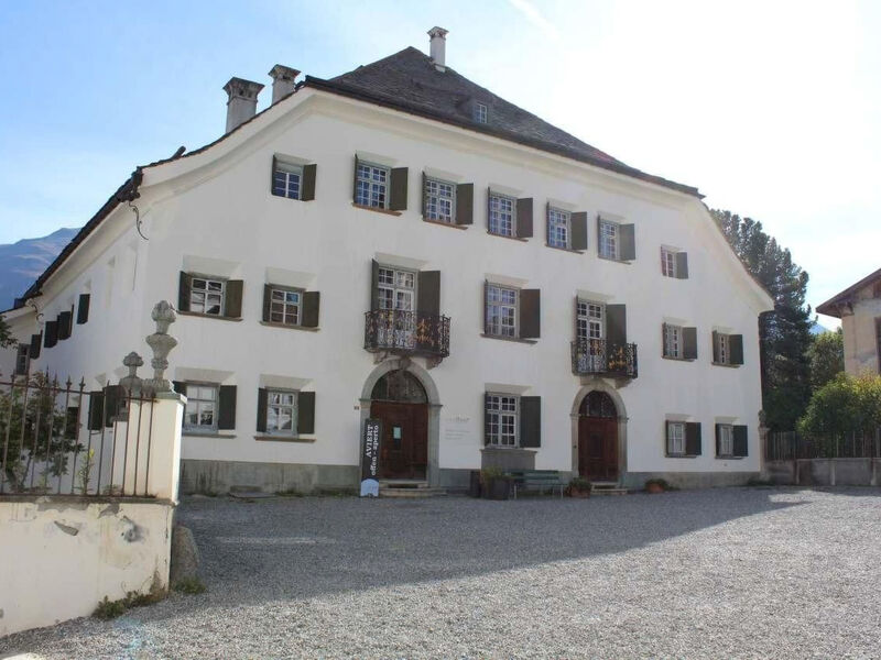 Plazzet 12