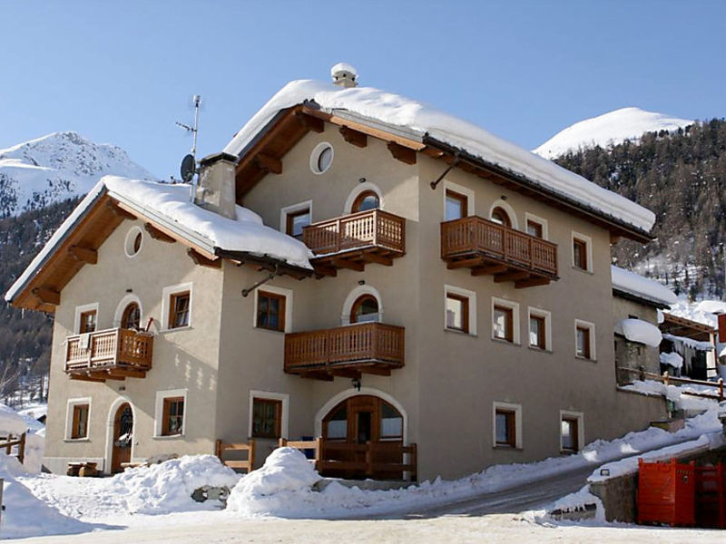 Livigno Ski Apartments