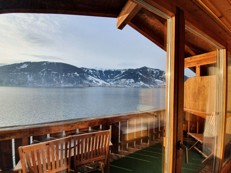 Waterfront Apartment 3