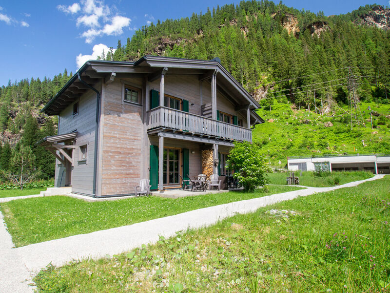 Lodge Seeblick 161 im Tauerndorf Enzingerboden